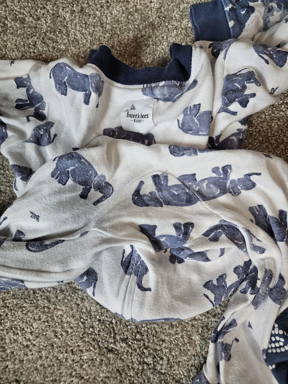 Burts Bees Baby Bundle Of 2 Footed Pajamas Size 6-9 Months - Picture 9 of 11